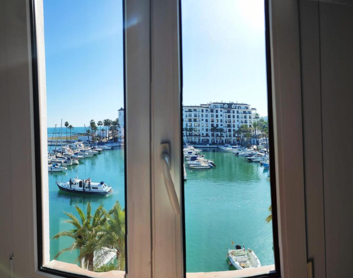 Duquesa Seafront Marina Apartment Manilva Luaran gambar