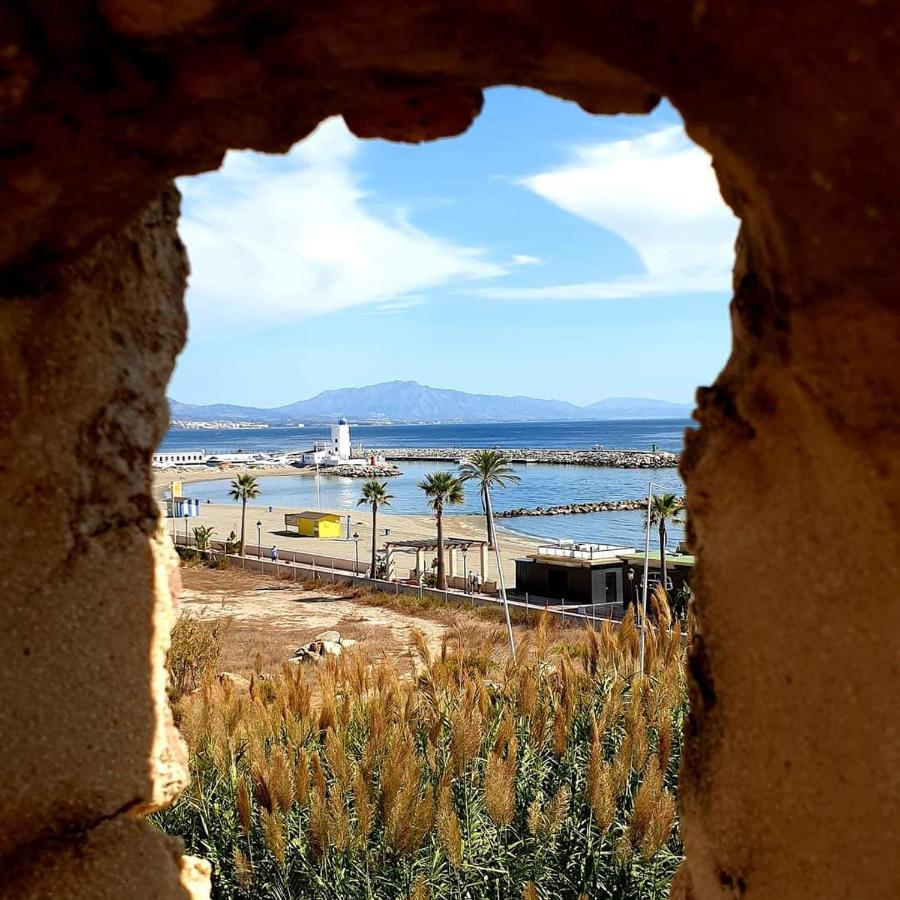 Duquesa Seafront Marina Apartment Manilva Luaran gambar
