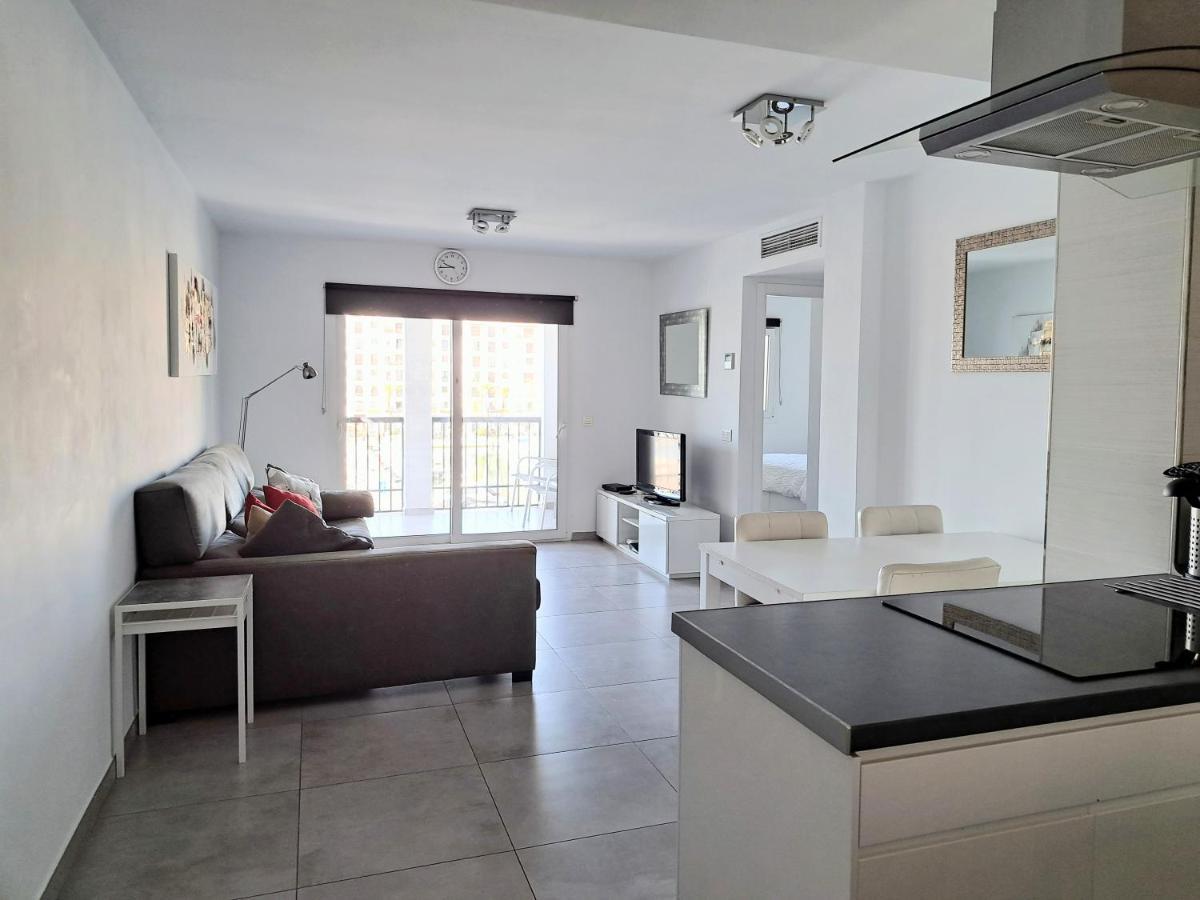 Duquesa Seafront Marina Apartment Manilva Luaran gambar