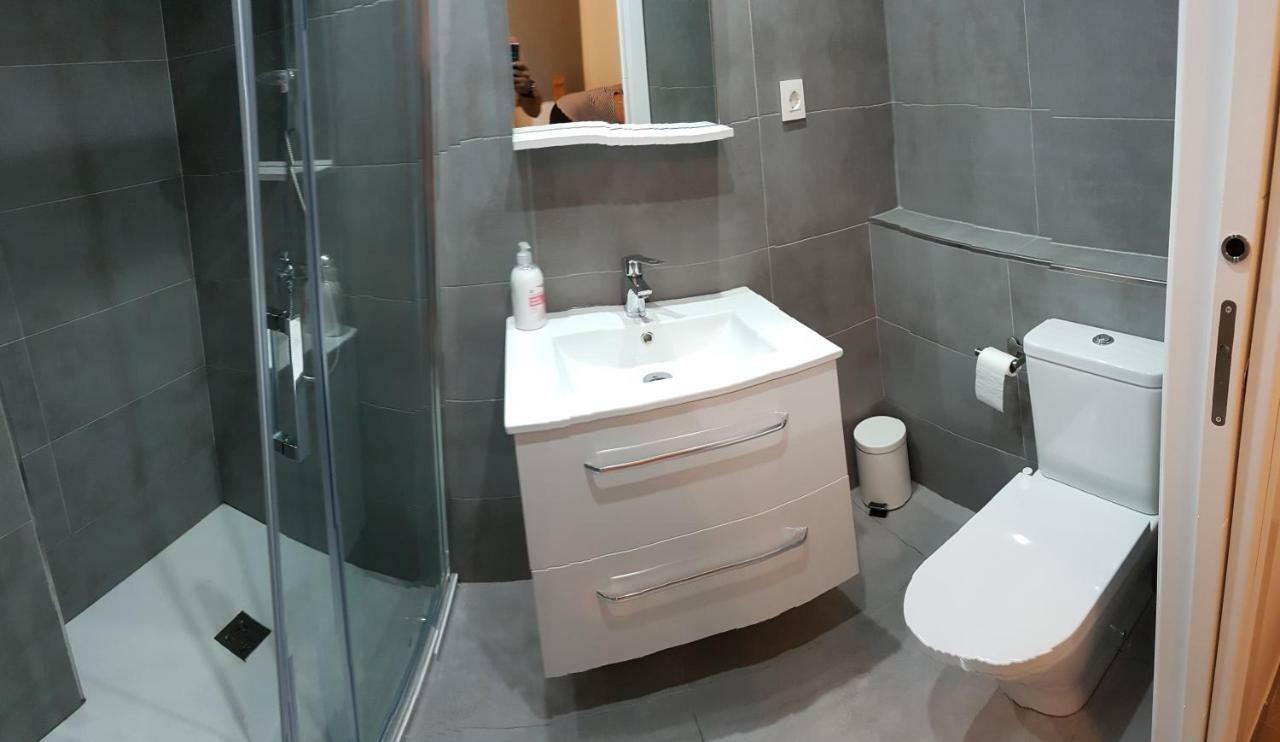 Duquesa Seafront Marina Apartment Manilva Luaran gambar